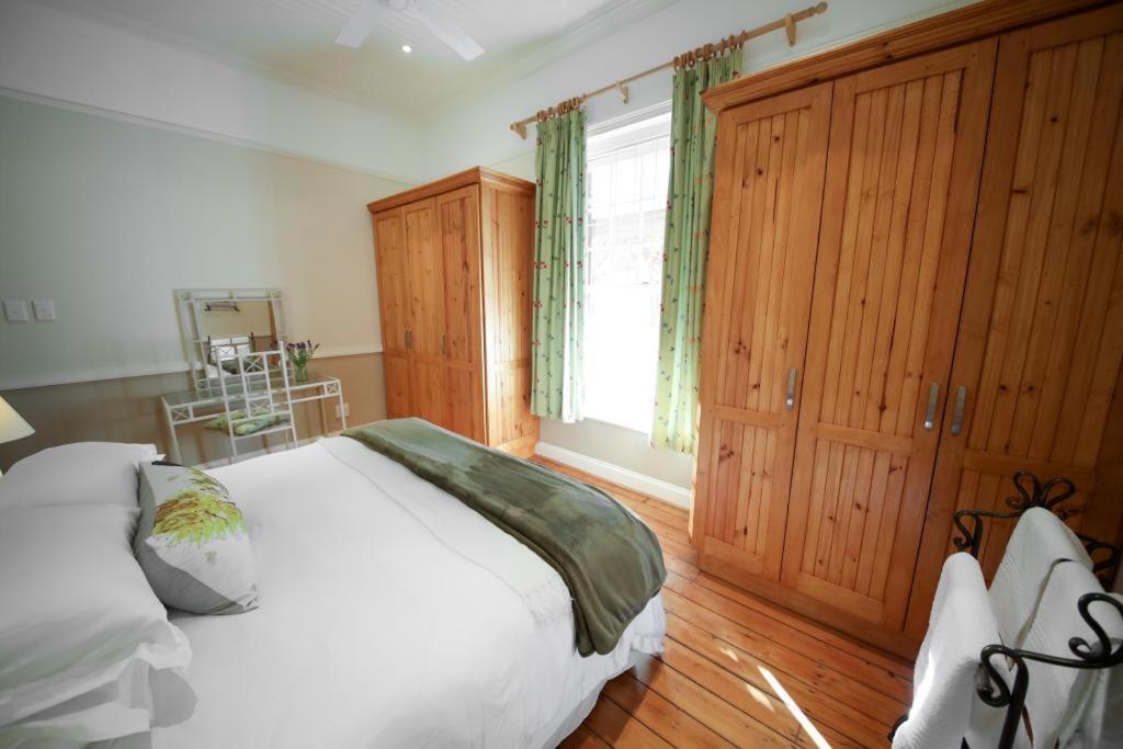 Ferienwohnung Catswhiskers Graaff-Reinet Exterior foto